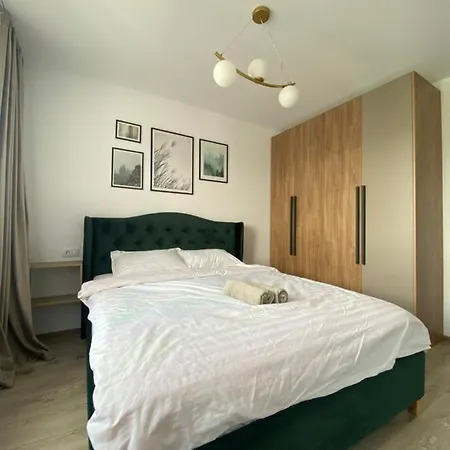 Apartament Apartament Regim Hotelier Coresi Nobi *